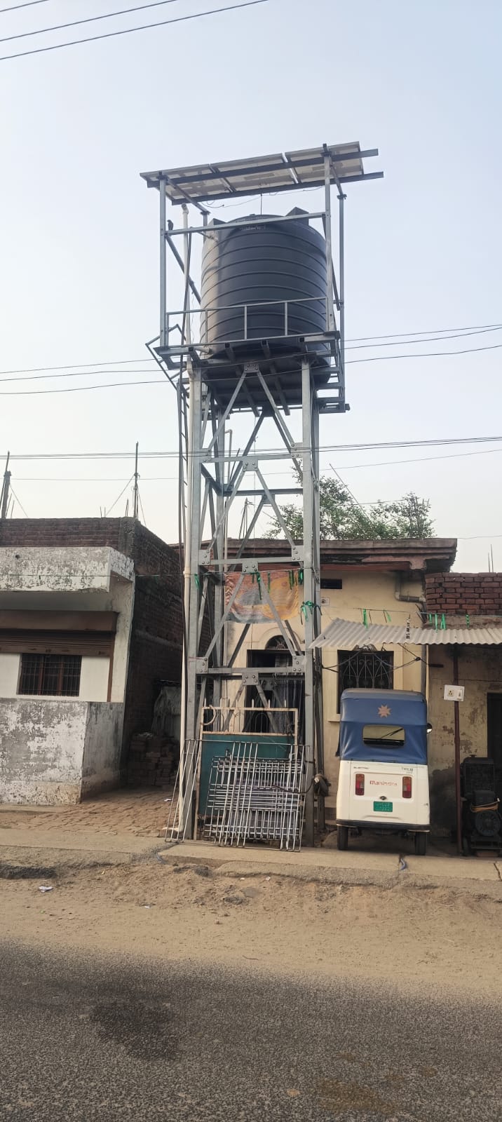 रोमी चौक की जलमीनार बनी सरकारी लापरवाही की मिसाल, लगने के बाद आज तक नही ं हुई चालू