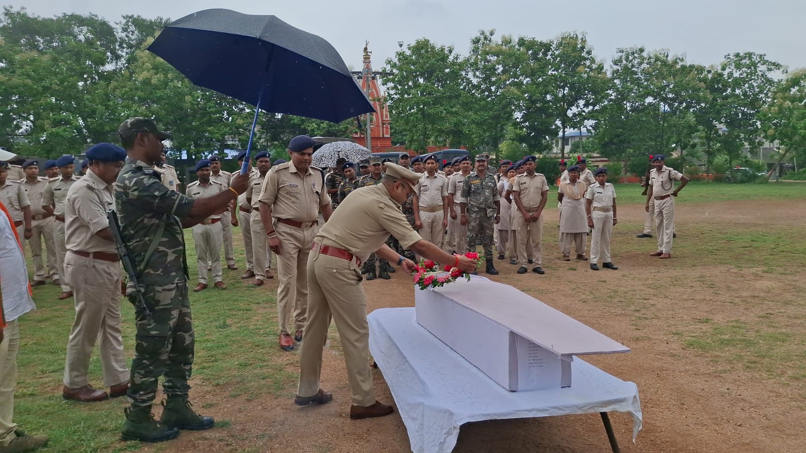 हजारीबाग पुलिस के एक और जवान ने तोड़ा दम, सड़क हादसे में घायल आरक्षी नरेश कुमार यादव का निधन